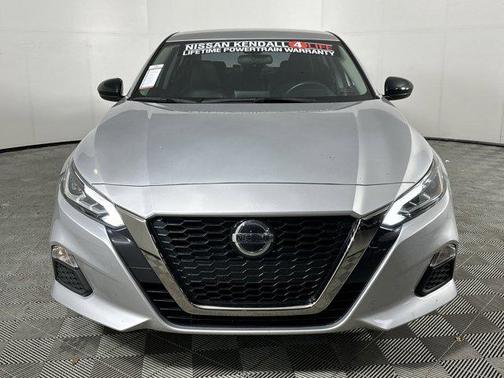 2021 Nissan Altima SR FWD