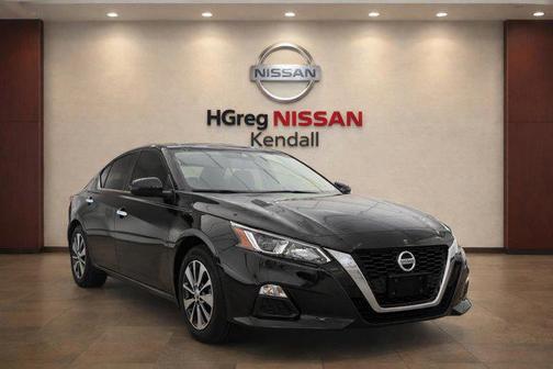 2022 Nissan Altima S FWD