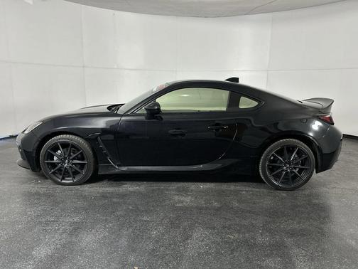 Raven 2023 Toyota GR86 Premium