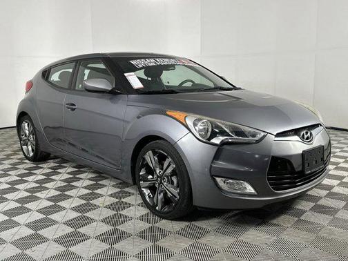 2016 Hyundai Veloster Base