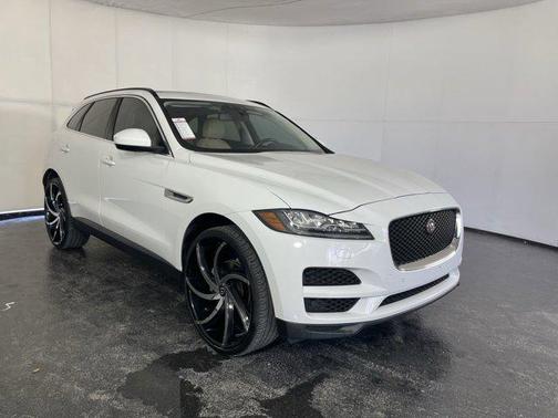 2018 Jaguar F-PACE 25t Prestige