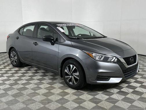 2020 Nissan Versa 1.6 S