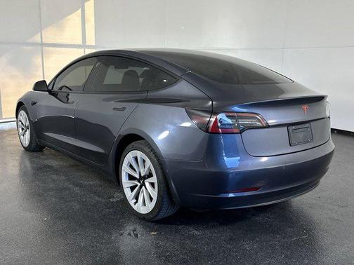 2022 Tesla Model 3 Standard Range