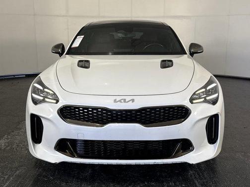 2023 Kia Stinger GT-Line