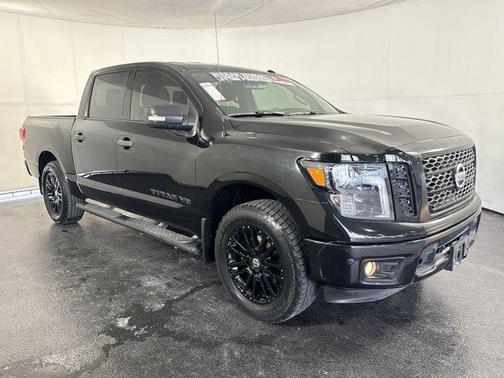 2018 Nissan Titan SV