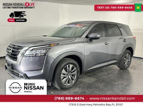 2022 Nissan Pathfinder S 2WD