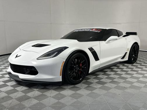 Arctic White 2017 Chevrolet Corvette Z06