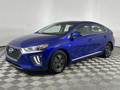 2020 Hyundai IONIQ Hybrid SE