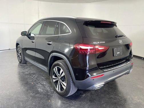 2024 Mercedes-Benz GLA 250 Base