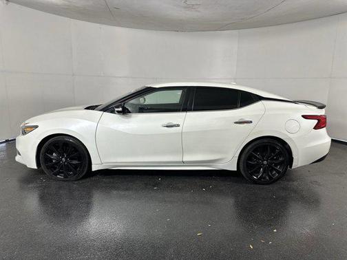 2017 Nissan Maxima 3.5 SR