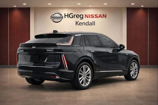 Stellar Black Metallic 2024 Cadillac LYRIQ Tech