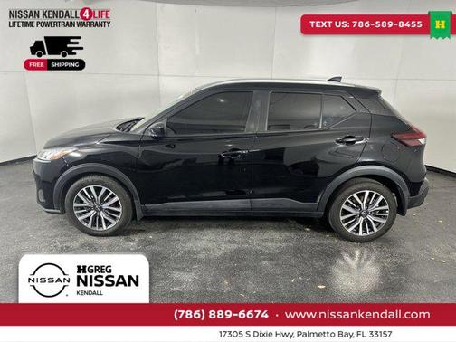 2022 Nissan Kicks SV