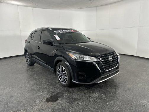 2022 Nissan Kicks SV