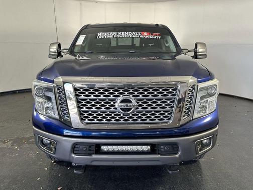 2017 Nissan Titan XD Platinum Reserve