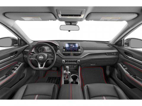 2025 Nissan Altima SR FWD