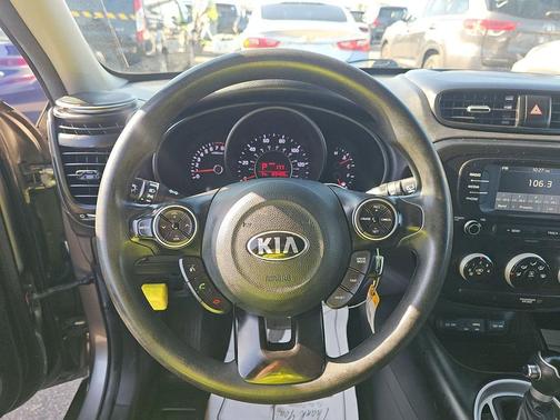 Titanium Gray 2019 Kia Soul Base
