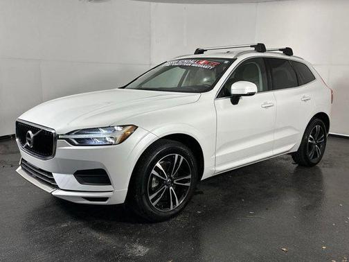 2018 Volvo XC60 T5 Momentum