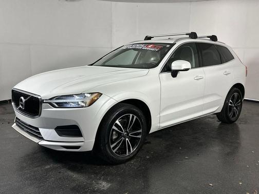 2018 Volvo XC60 T5 Momentum