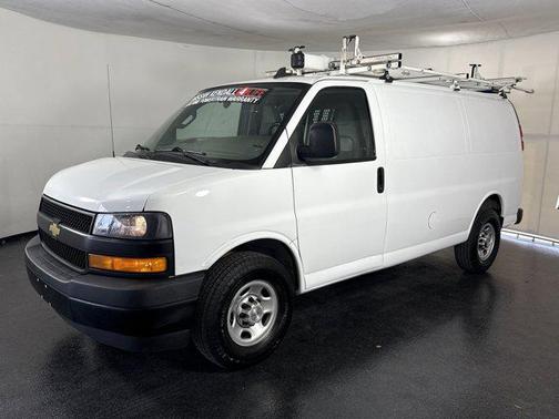2022 Chevrolet Express 2500 RWD 2500 Regular Wheelbase WT