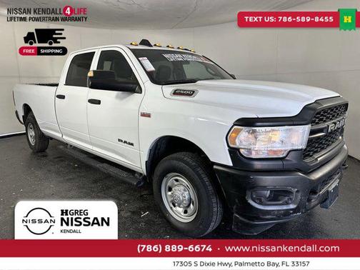 2022 RAM 2500 Tradesman Crew Cab 4x2 8' Box