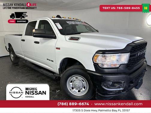 2022 RAM 2500 Tradesman Crew Cab 4x2 8' Box