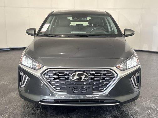 2022 Hyundai IONIQ Hybrid Limited