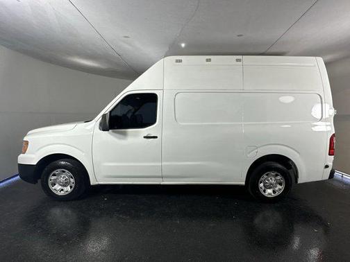 2017 Nissan NV Cargo NV2500 HD SV V6
