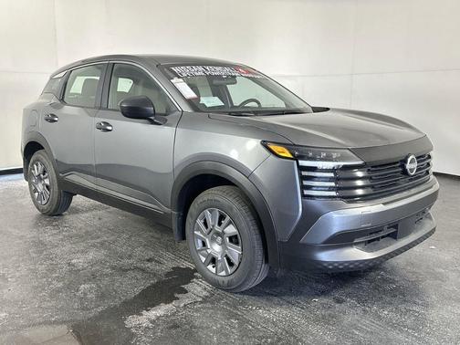 Gun Metallic 2026 Nissan Kicks S