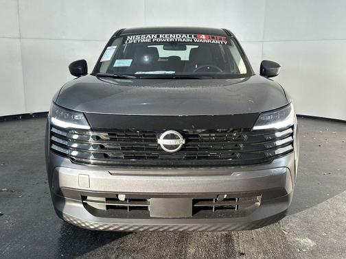 Gun Metallic 2026 Nissan Kicks S