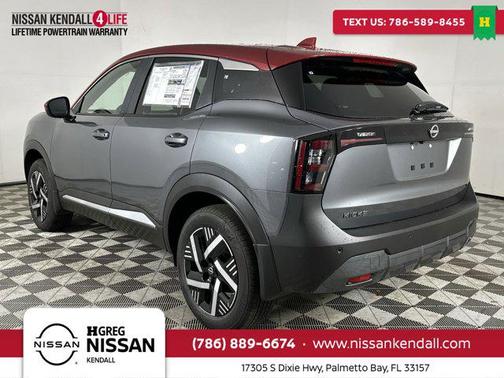 2025 Nissan Kicks SV