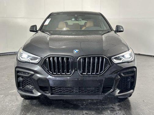 2023 BMW X6 xDrive40i