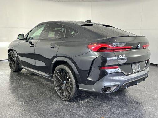 2023 BMW X6 xDrive40i