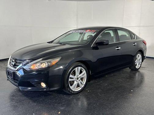 2016 Nissan Altima 2.5 SR