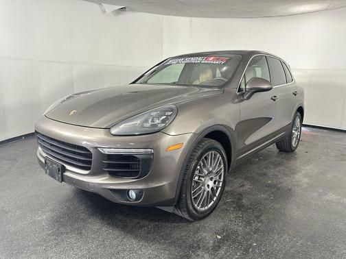 2016 Porsche Cayenne Cayenne