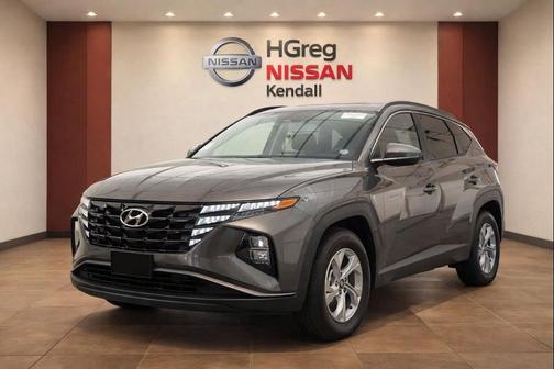 Amazon Gray 2022 Hyundai TUCSON SEL