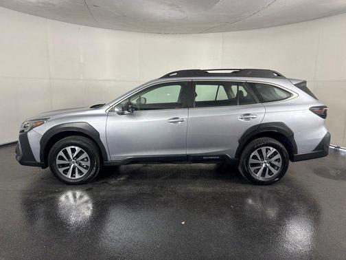 2024 Subaru Outback Base