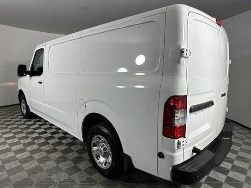 2021 Nissan NV Cargo NV1500 SV V6