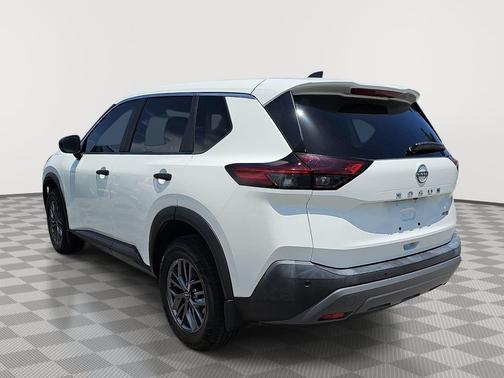 Glacier White 2023 Nissan Rogue S
