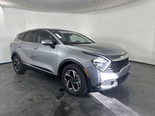 2023 Kia Sportage LX