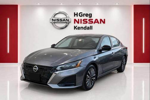 Gun Metallic 2024 Nissan Altima 2.5 SV