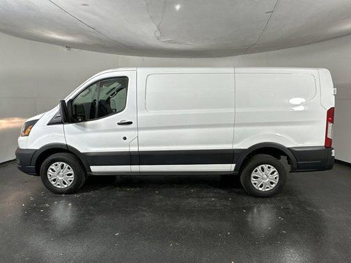 2023 Ford E-Transit T-350 Low Roof