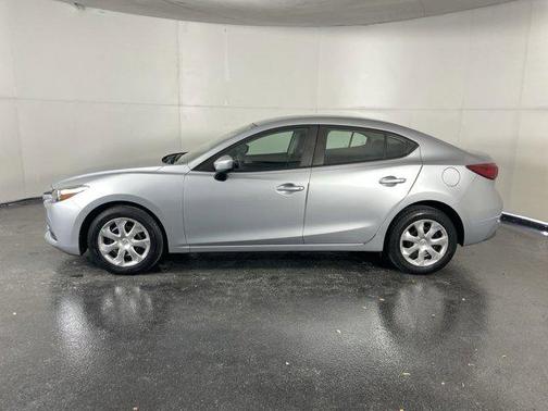 2018 Mazda Mazda3 Sport
