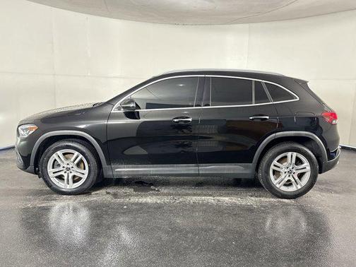 2021 Mercedes-Benz GLA 250 Base 4MATIC