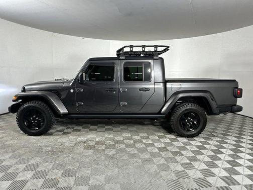 2021 Jeep Gladiator Sport S