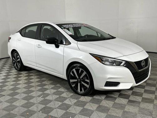 2022 Nissan Versa 1.6 S