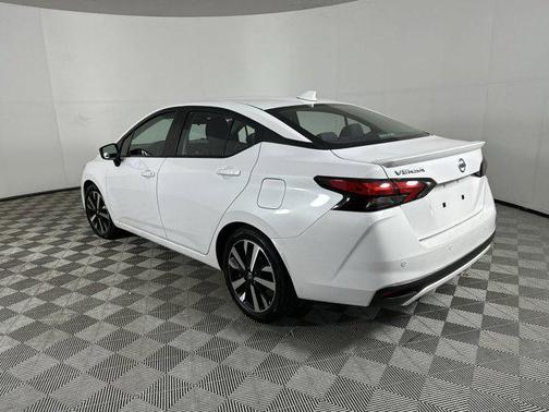 2022 Nissan Versa 1.6 S