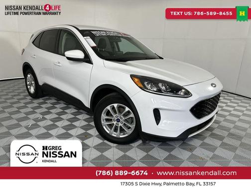 OXFORD WHITE 2020 Ford Escape SE