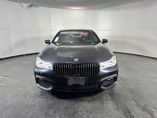 2019 BMW 750 I