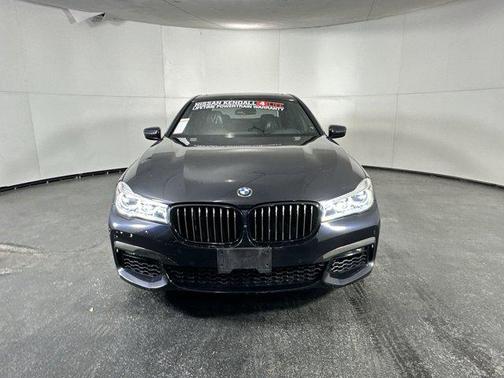 2019 BMW 750 I