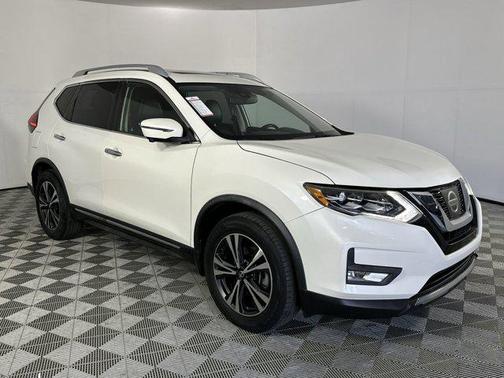 2017 Nissan Rogue SL
